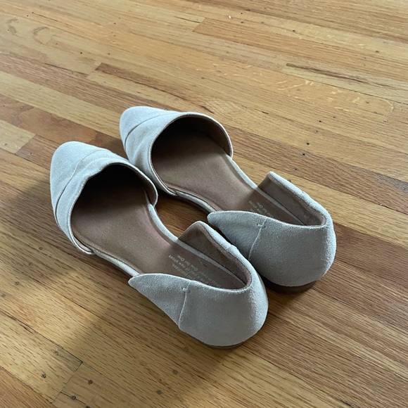 Flats by Toms - Picture 2 of 4